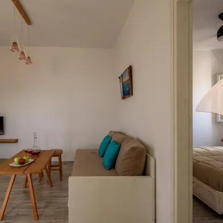 Kalamitsiview Apartment Kimolos